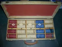 poker chips.webp