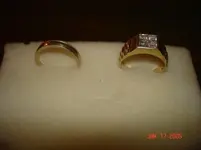 gold rings 3.webp