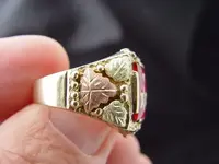 MasonsRing Left.webp