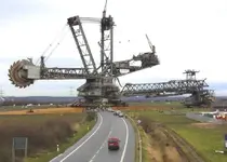 worlds-biggest-excavator-1.webp