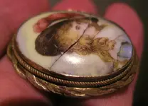 brooch 012.webp