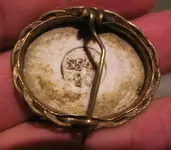 brooch 017.webp