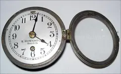 TRU05-EHowardInkwellClock-DialBezel-MED.webp
