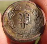 p button.webp