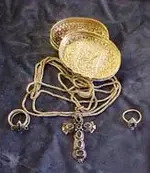 Jon Wilson gold box.webp