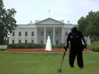 MelWhiteHouse2.webp