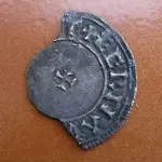 V R.webp