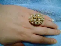 avon-perfume-ring.webp