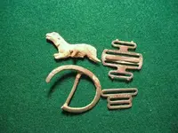 004.webp