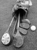 antique_golf_club_bag_bw.webp