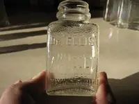 smallbottles 004 (Small).webp