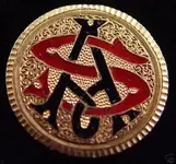 love token enameled gold.webp