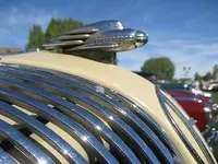1936 Hupmobile Coupe hood ornament 2.webp