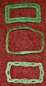 buckles2a.webp