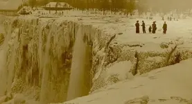 Frozen Naigra Falls.webp