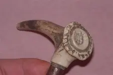 stick 002.webp