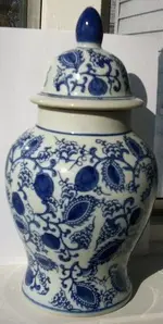 Vase 001.webp