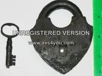 antique lock (2).webp
