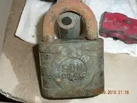 Sun Oil Lock.webp