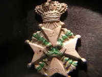 crownmetal 001.webp