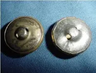 button self shank.webp