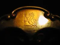 lion on front of dish.webp