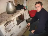 у печи.webp