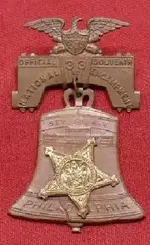 souvenir badge.webp