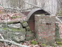 2010_0317Oldhomesite0028.webp