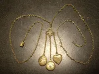 necklace1.webp