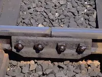 Fishplate_on_Bluebell_Railway.webp