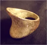 saddle shape ring.webp