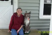 GS dog statue.webp