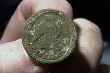 ny militia button (before) 1.webp