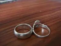 silver rings [640x480].webp