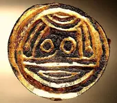 saxon 5th cent.double face.webp