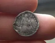 1853 SEATED HALF DIME 4.29.2010.webp