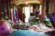 gypsycaravaninterior1fromSkonaHemdotcom.webp