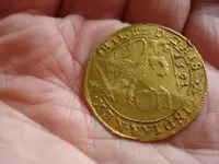 Gouden vondst van de klei 001.webp