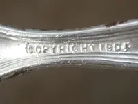 knife2.webp