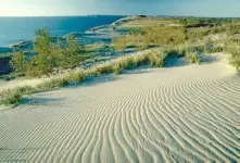 lakemdunessmall.webp