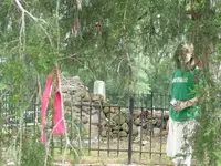 2010_0515Oldhomesite0081.webp
