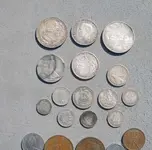 Close coins.webp