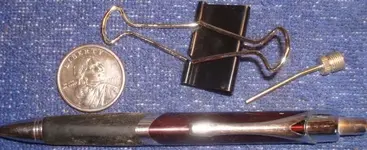 Pens Needles Clips.webp Pens Needles Clips.webp