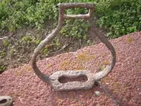 stirrup.webp