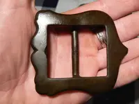 18cshieldbuckle001.webp