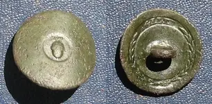 AcornGiltbutton.webp