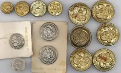 buttons mixed2.webp