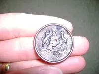big old button 002.webp