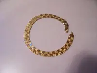 bracelet.webp